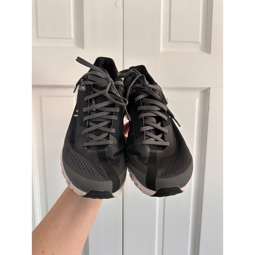 On Cloudflow Womens Running Shoes Black Rose 35.99234 Size 8.5 - Picture 2 of 6